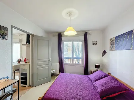 Joli F2 avec balcon, animaux acceptés, Appartement 2 personnes à Lamalou les Bains - Photo 19
