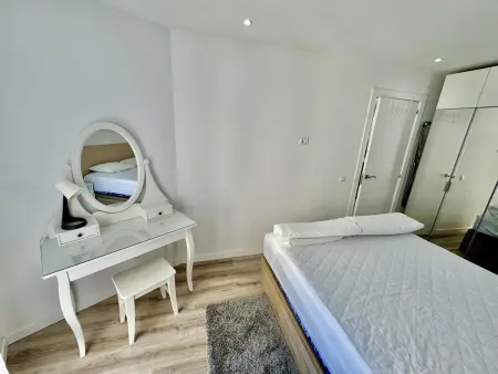 Exquis appartement rénové 2 chambres avec piscine, clim et WiFi à Playa de las Américas - Photo 24