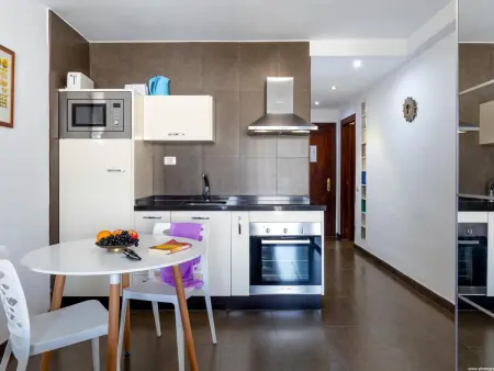 Studio en bord de mer avec piscine et balcon, Appartement 2 personnes à Los Cristianos - Photo 3