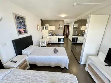 Studio en bord de mer avec piscine et balcon, Appartement 2 personnes à Los Cristianos - Photo 19