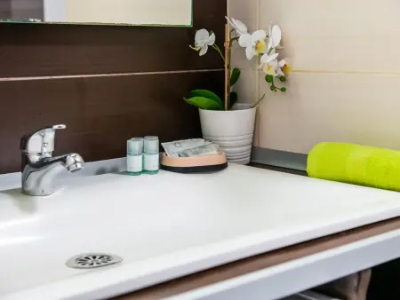 Appartement moderne 2 chambres proche plages, wifi gratuit - Photo 11