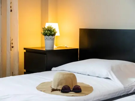 Appartement moderne 2 chambres proche plages, wifi gratuit - Photo 16