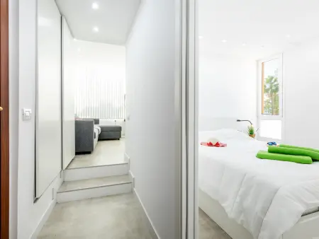 Appartement chic avec terrasse, Wi-Fi, proche plages et attractions - Photo 18
