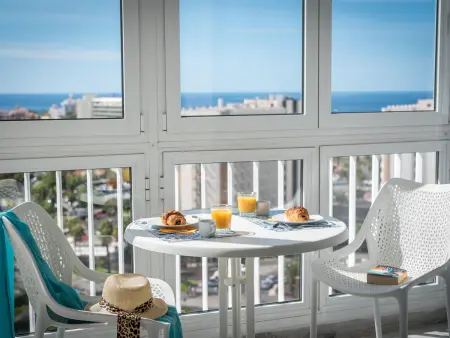 Appartement moderne 2ch à Playa de las Americas avec piscine et vues superbes - Photo 23