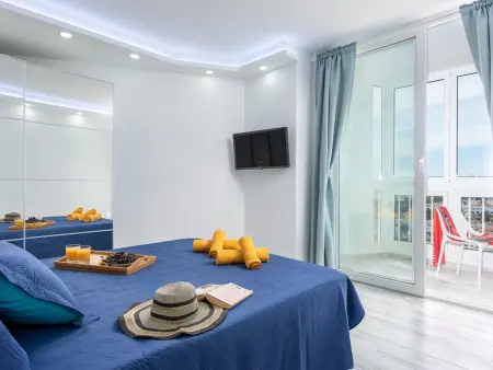 Appartement moderne à Playa de las Américas avec piscine, climatisation et WiFi - Photo 17