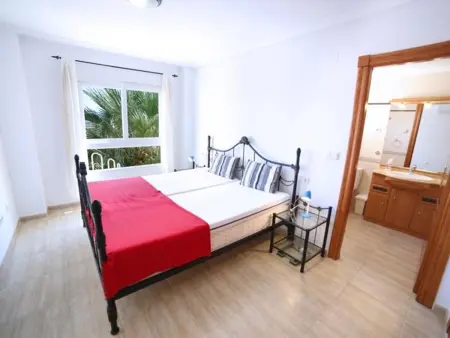 Grande villa avec vue à 90m de la plage et piscine privée - Photo 11