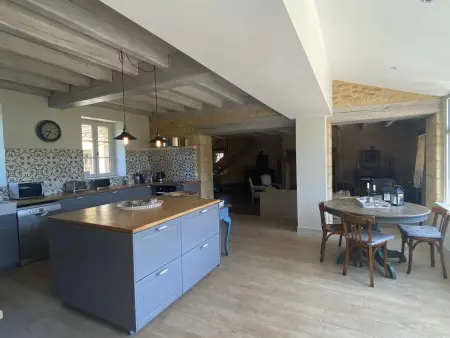 Maison en pierre avec jardin et piscine privée, proche Trémolat - Photo 5