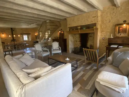 Maison en pierre avec jardin et piscine privée, proche Trémolat - Photo 7