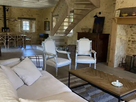 Maison en pierre avec jardin et piscine privée, proche Trémolat - Photo 8