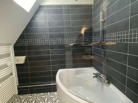 Maison en pierre avec jardin et piscine privée, proche Trémolat - Photo 12