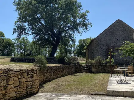 Maison en pierre avec jardin et piscine privée, proche Trémolat - Photo 18