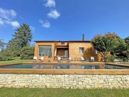 Maison rénovée avec piscine privée, 3 chambres à Calès - Photo 3