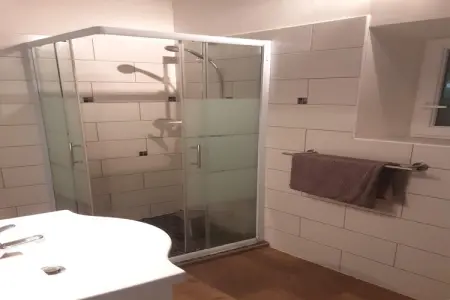 Steinhaus in Chambonas / Les Cèdres, Charmant gîte en pierre avec piscine commune - Photo 5