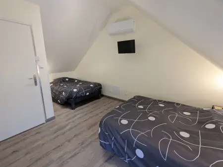 Gîte convivial avec climatisation, 4 chambres, terrasse, parking - 6 pers. - Photo 7