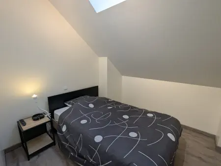 Gîte convivial avec climatisation, 4 chambres, terrasse, parking - 6 pers. - Photo 17