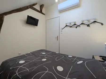 Gîte convivial avec climatisation, 4 chambres, terrasse, parking - 6 pers. - Photo 19