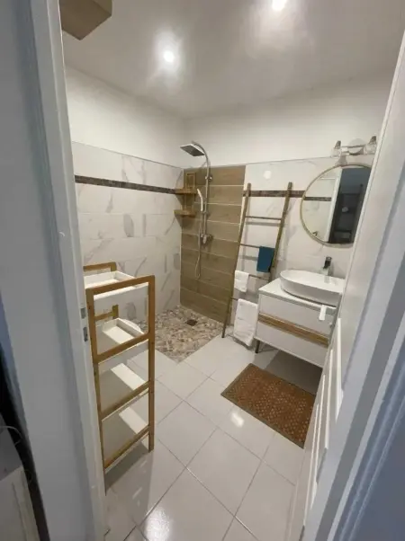 Appartement confortable avec vue sur mer à Le Robert - Photo 11