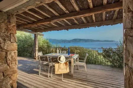 Villa moderne avec piscine privée à Olmeto - 95 m² - Photo 4
