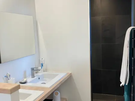 Charmante maison à Pouldon, proche plage, Maison 6 personnes à Locmaria - Photo 11