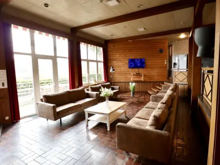 Halinsart, Maison tout inclus avec piscine, hottub et sauna - Photo 5