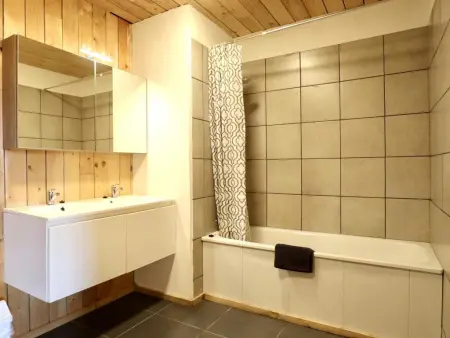 Halinsart, Maison tout inclus avec piscine, hottub et sauna - Photo 25