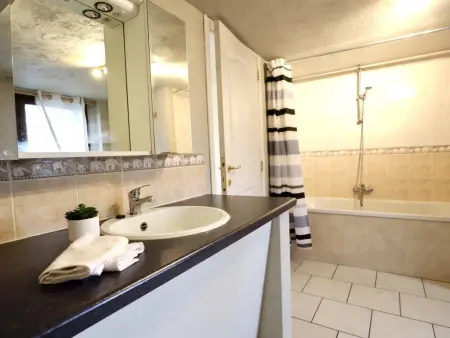 Le GitAnne, Très beau gîte avec piscine et sauna - Photo 28