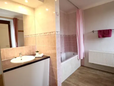 Le GitAnne, Très beau gîte avec piscine et sauna - Photo 60
