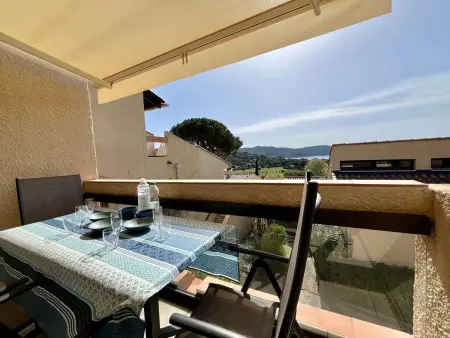 Appartement avec terrasse vue mer et parking à La Croix-Valmer - Photo 1