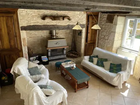 Maison de Charme avec Jardin à Jayac, Gite 7 personnes à Jayac - Photo 3