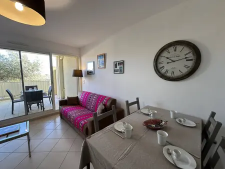 Appartement 2 pièces cosy avec terrasse et parking, proche plages - Photo 1