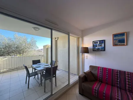 Appartement 2 pièces cosy avec terrasse et parking, proche plages - Photo 7