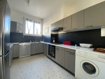 Charmant appartement lumineux et spacieux au centre de Royan - Photo 3