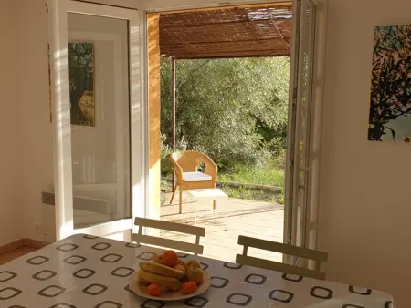 Superbe villa entourée d'oliviers proche du village d'Aups - Photo 3