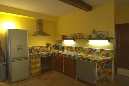 283358, Charme provençal Résidence de vacances confortable - Photo 1