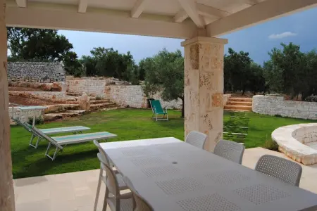 Trullo Amato Cisternino, Trullo en Apulie avec Piscine Privée - Photo 3