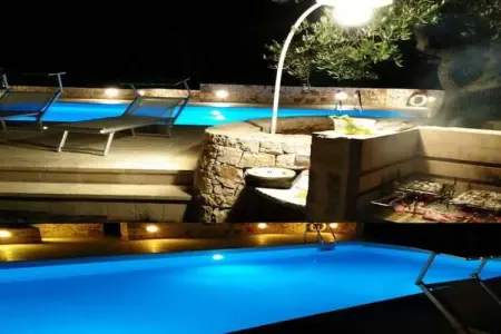 Trullo Amato Cisternino, Trullo en Apulie avec Piscine Privée - Photo 4