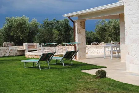 Trullo Amato Cisternino, Trullo en Apulie avec Piscine Privée - Photo 32