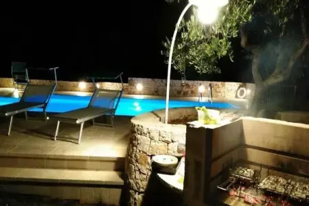 Trullo Amato Cisternino, Trullo en Apulie avec Piscine Privée - Photo 46