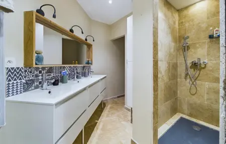 Maison 10 personnes à Eyragues - Photo 25