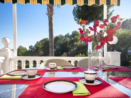 Villa classique avec piscine privée, jardin et climatisation à Benissa - Photo 2