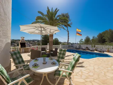 Villa classique avec piscine privée, jardin et climatisation à Benissa - Photo 5