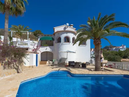 Villa classique avec piscine privée, jardin et climatisation à Benissa - Photo 32