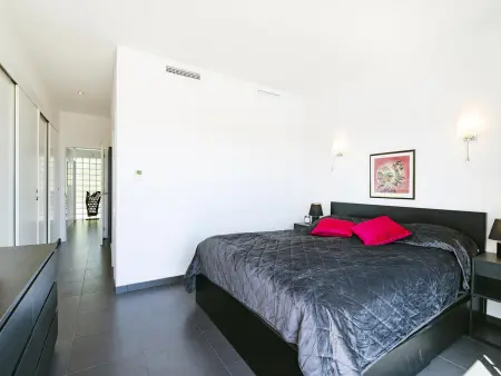 Villa moderne avec piscine privée, jardin et climatisation près de la plage - Photo 23