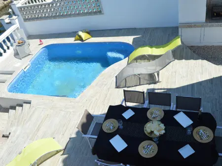 Maison familiale avec piscine chauffée et amarre, 8 pers. à Empuriabrava - Photo 3