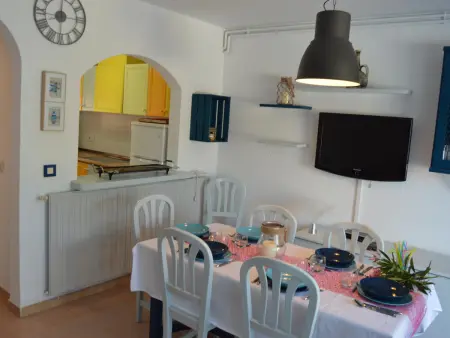 Maison familiale avec piscine chauffée et amarre, 8 pers. à Empuriabrava - Photo 15