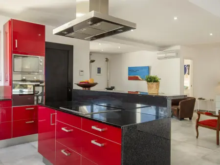 Charmante maison 5 ch. à 10 min de la plage avec piscine privée, terrasse et parking - Photo 21