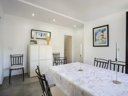 Charmante maison 5 ch. à 10 min de la plage avec piscine privée, terrasse et parking - Photo 23