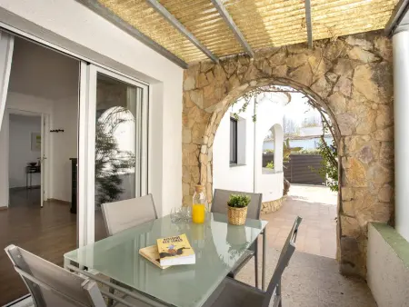 Charmante maison 5 ch. à 10 min de la plage avec piscine privée, terrasse et parking - Photo 26