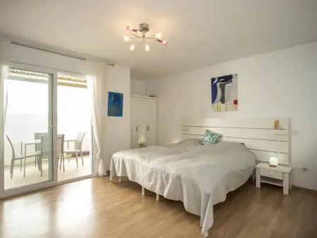 Charmante maison 5 ch. à 10 min de la plage avec piscine privée, terrasse et parking - Photo 27
