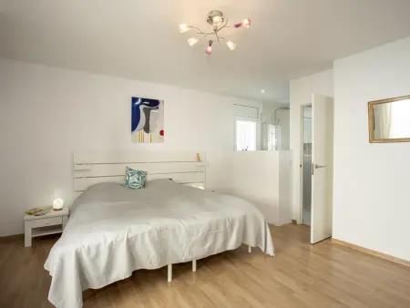 Charmante maison 5 ch. à 10 min de la plage avec piscine privée, terrasse et parking - Photo 28